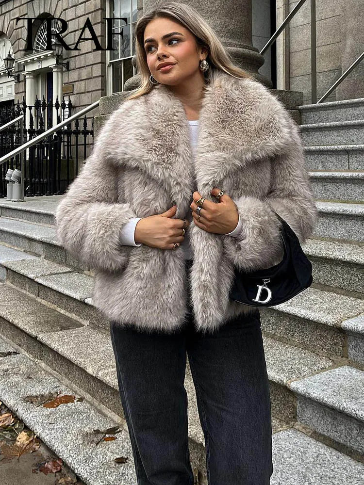 Cropped Faux Fur Jacket Long Sleeve